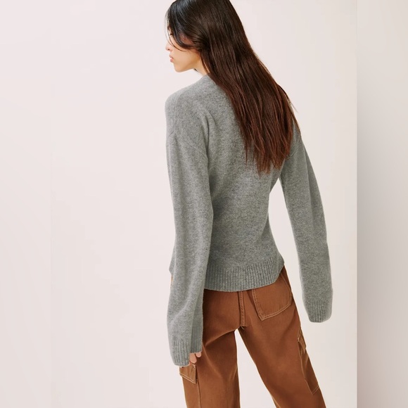 Reformation Gray Button-Front V-Neck Cardigan - Picture 3 of 9